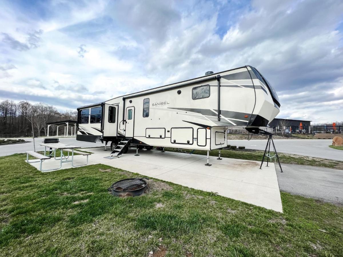 Pigeon Forge Landing Rv Resort Eksteriør bilde